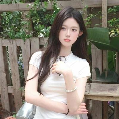 一人有一点颜色